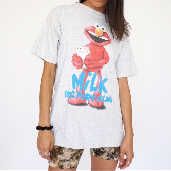 Vintage 90s Got Milk Elmo T-shirt! - Picture 3 of 5